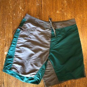 Patagonia BoardShorts- 33